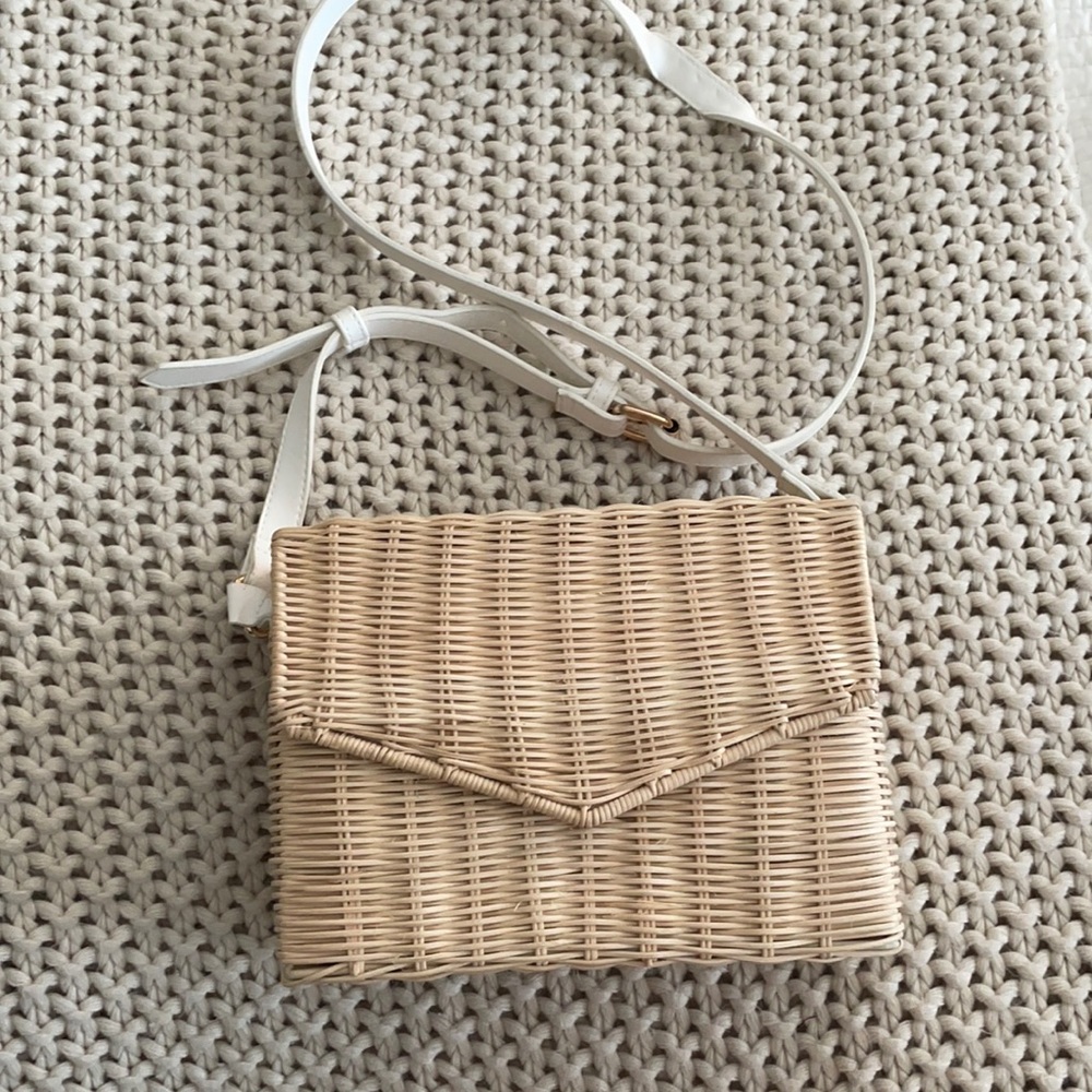 Wicker crossbody